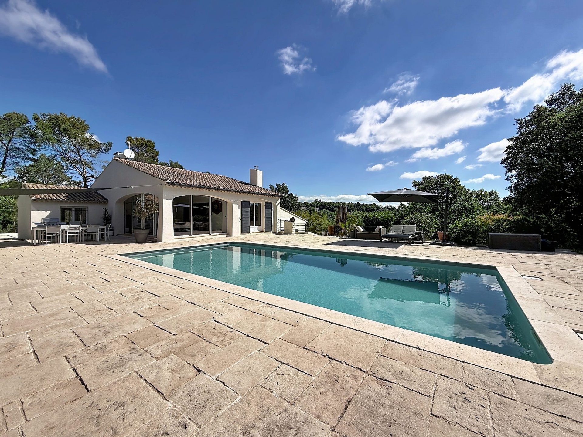 Maison à vendre, 250m², Saint-Paul-en-Forêt