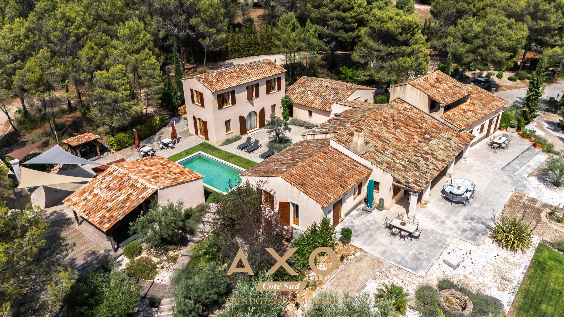 Maison à vendre, 380m², Saint-Marc-Jaumegarde