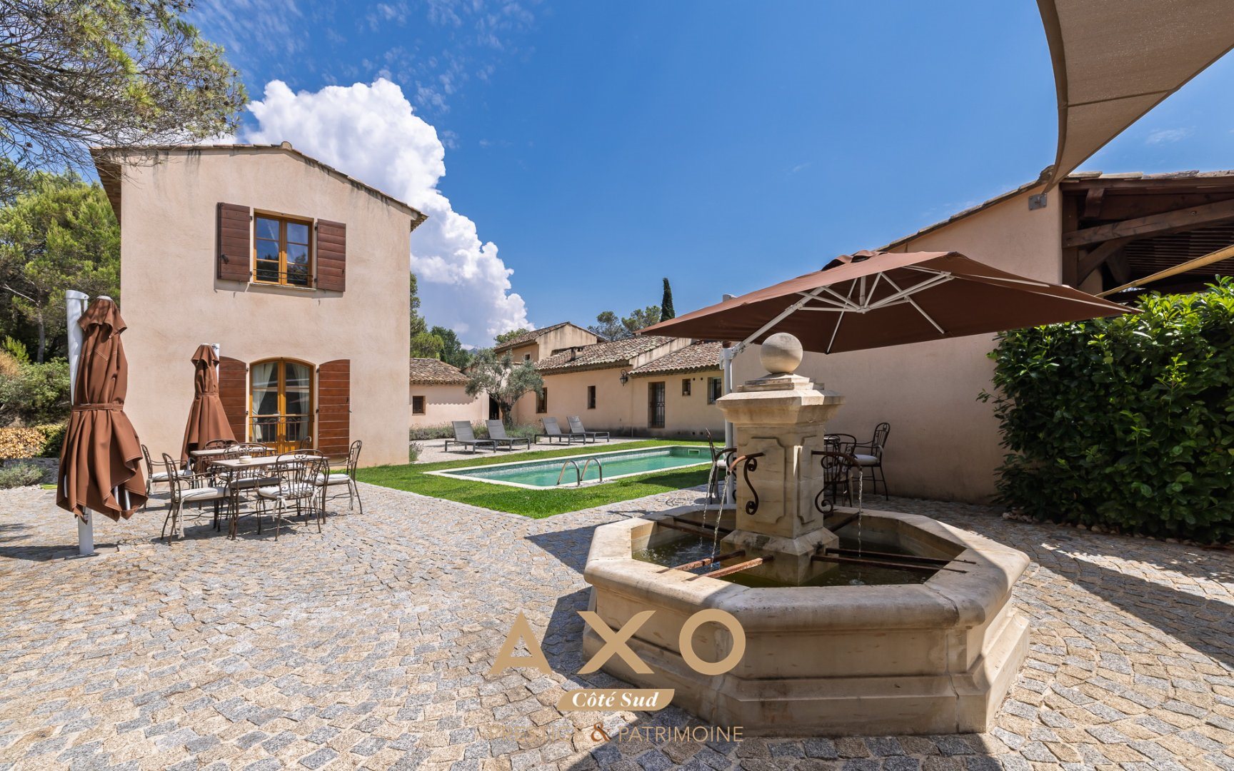 Maison à vendre, 380m², Saint-Marc-Jaumegarde