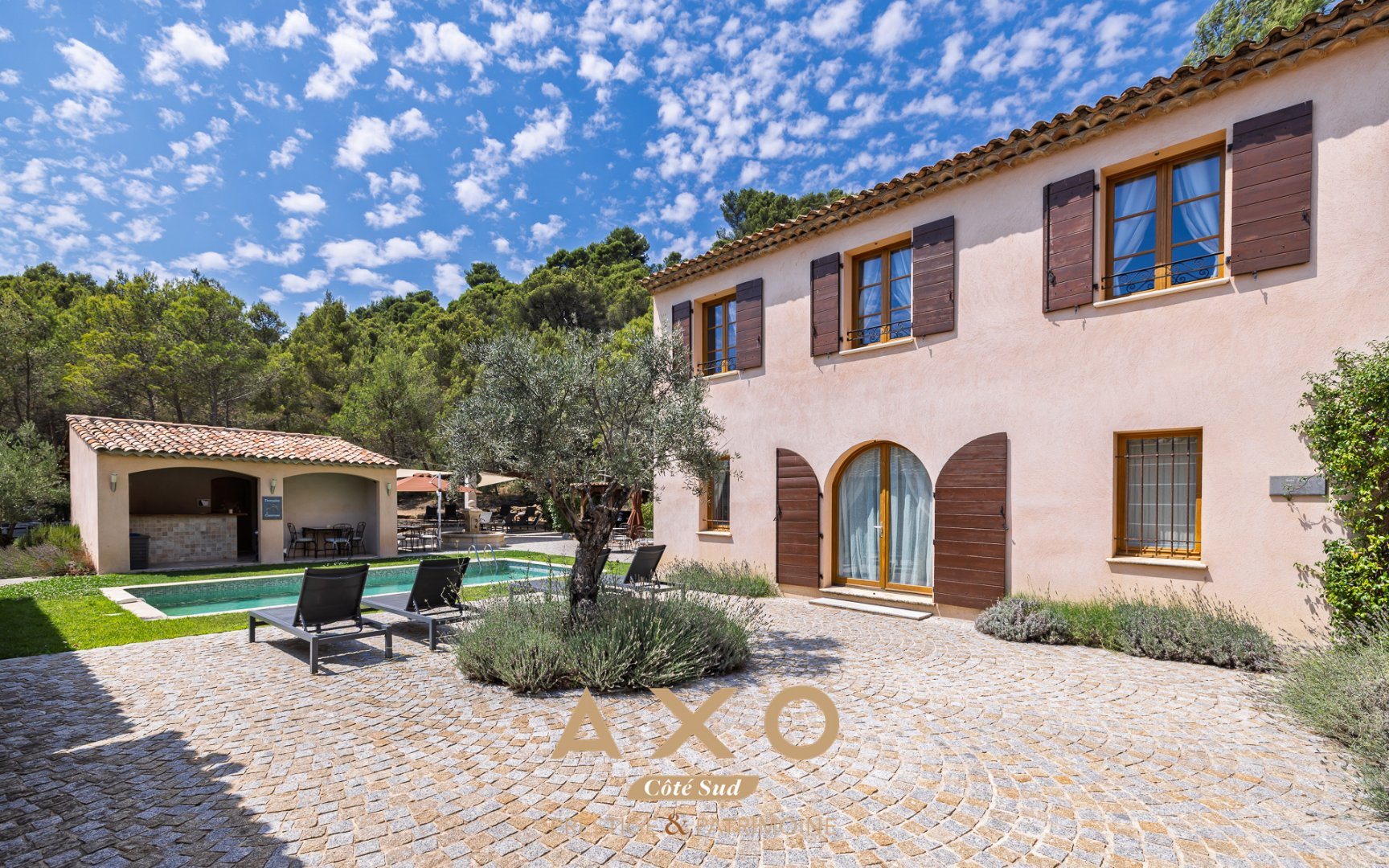 Maison à vendre, 380m², Saint-Marc-Jaumegarde
