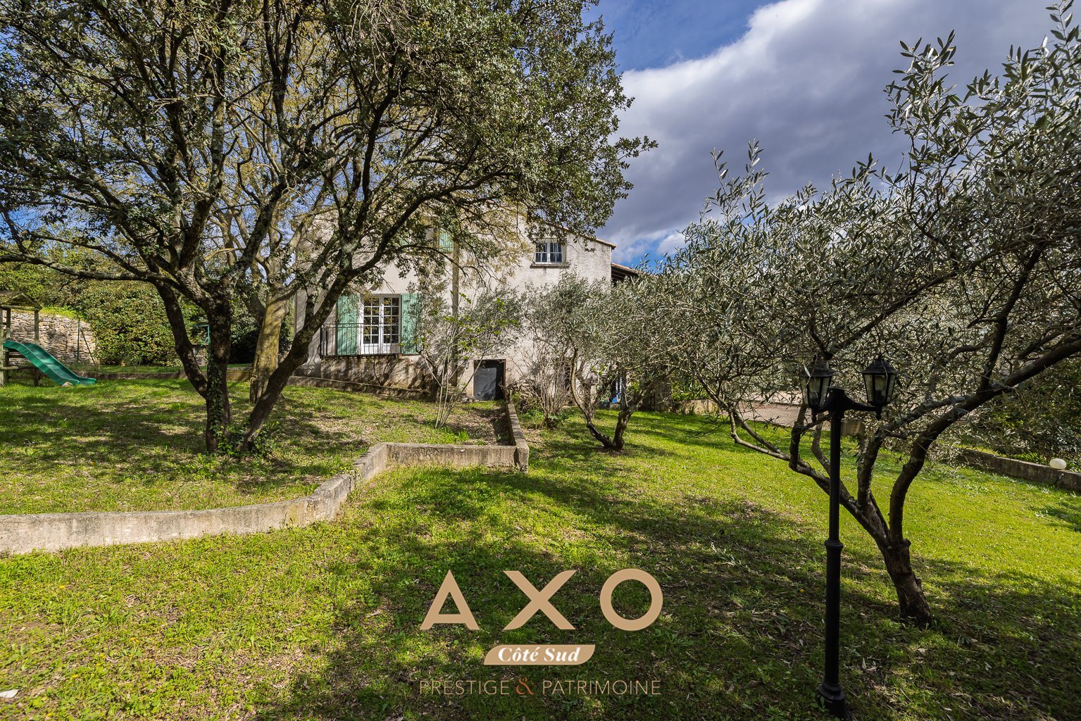 Maison à vendre, 240m², Nîmes