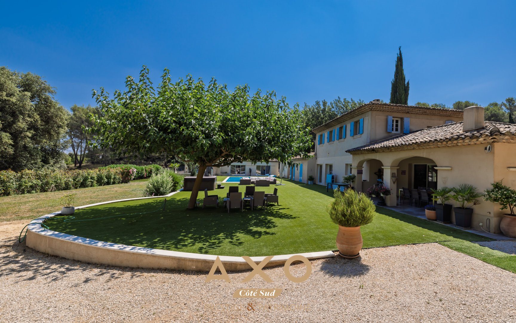 Maison à vendre, 360m², Mimet