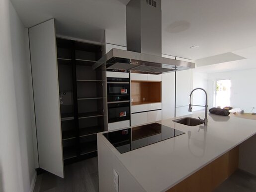 Advert pic 0