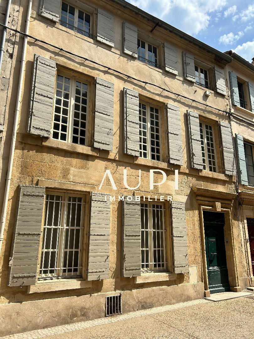 Maison à vendre, 295m², Arles