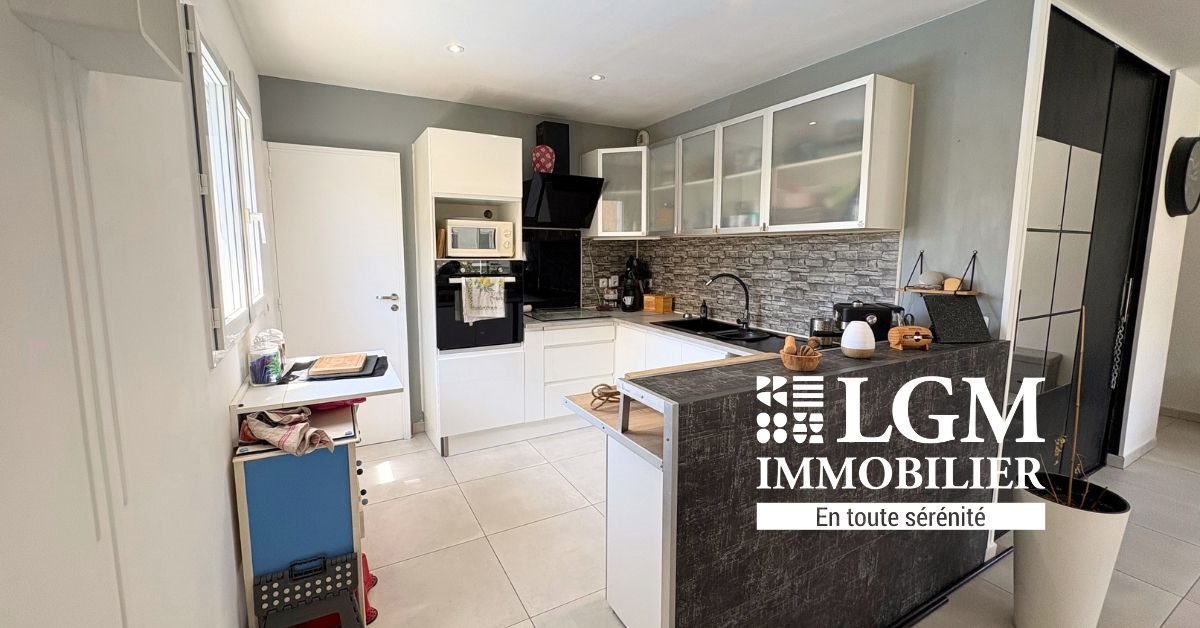 Maison à vendre, 91m², Aujargues
