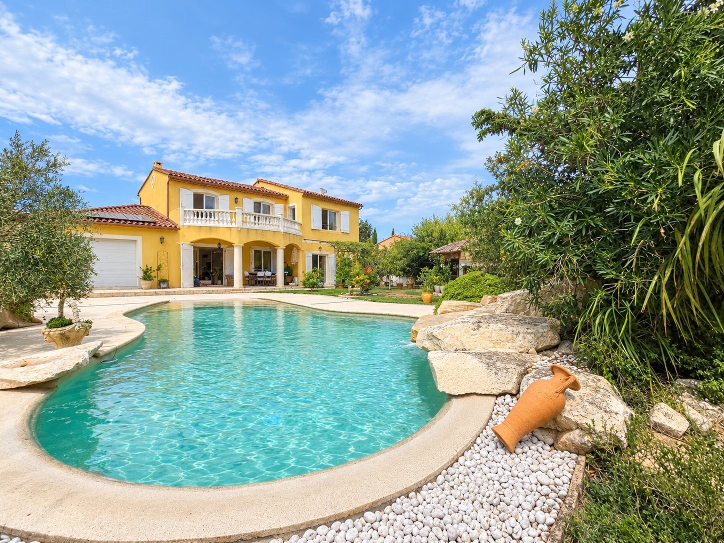 Maison à vendre, 225m², Le Thor