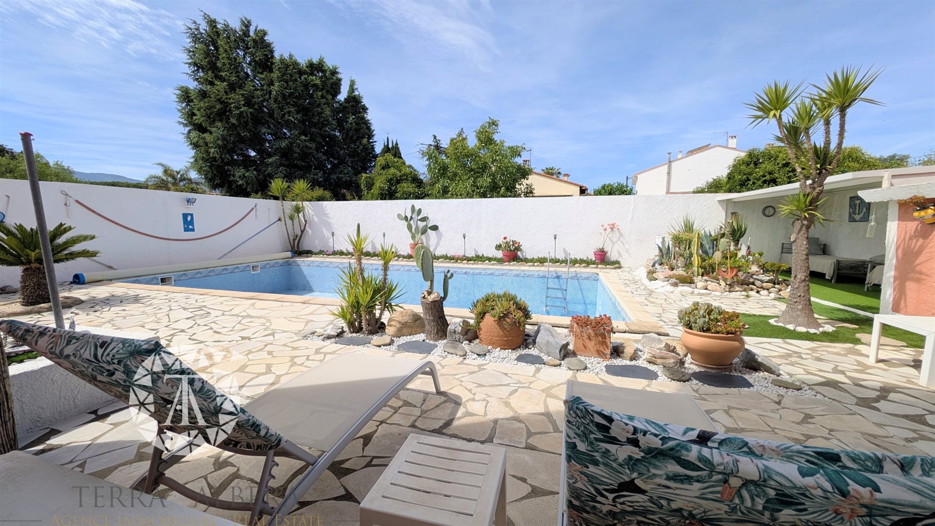 Maison à vendre, 160m², Ortaffa