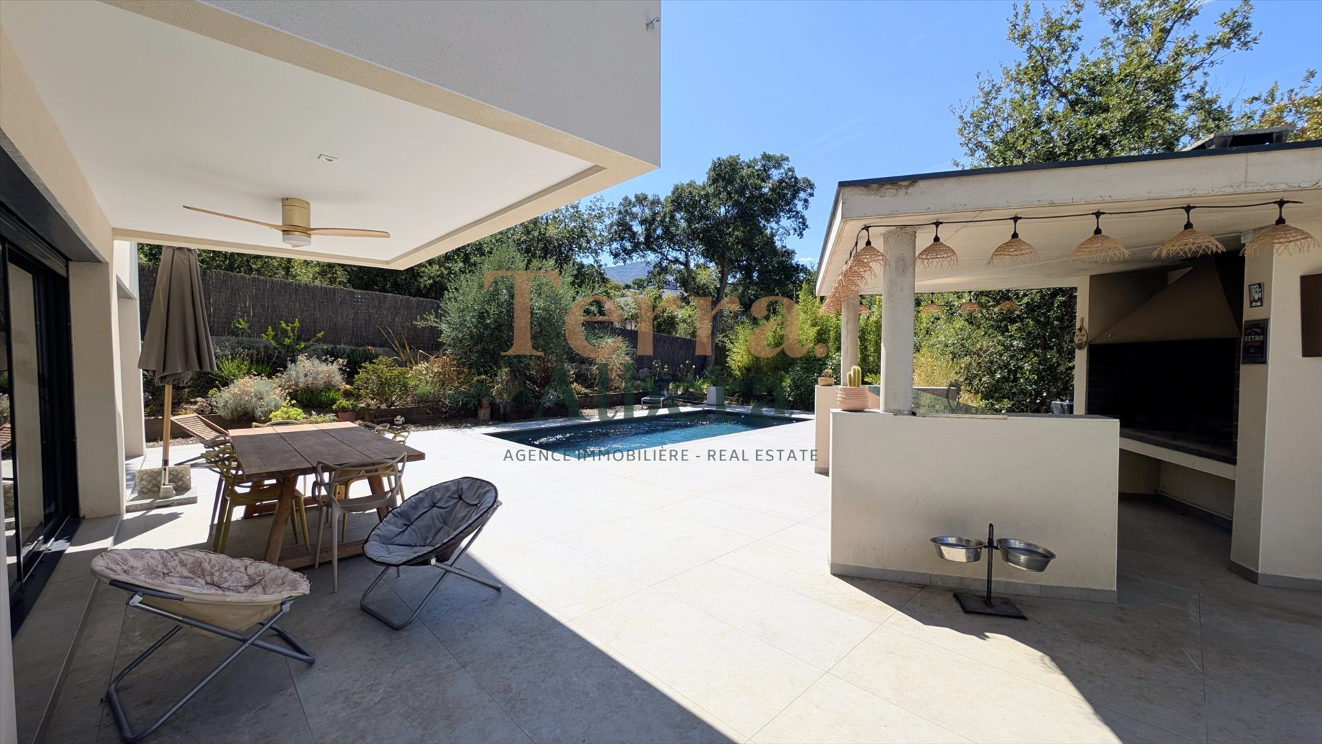 Maison à vendre, 218m², Villelongue-dels-Monts