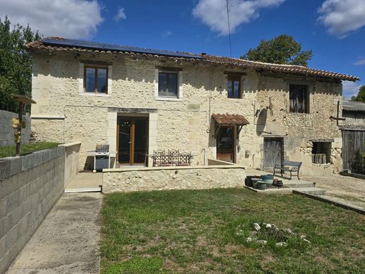 Maison 5 pièces 119 m² · à Saint-Martin-de-Ribérac · 119 m² · 157 500 €