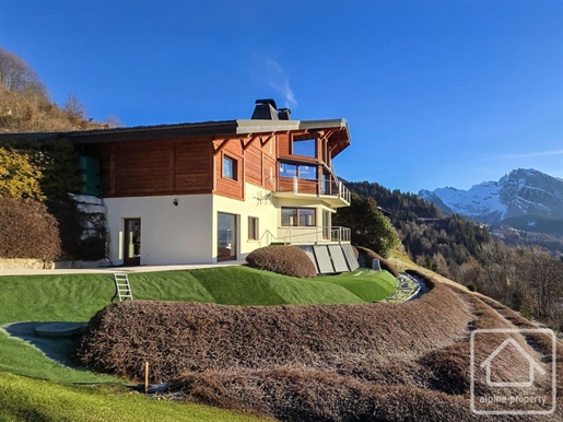 Maison 8 pièces 260 m² · à Verchaix · 260 m² · 1 750 000 €