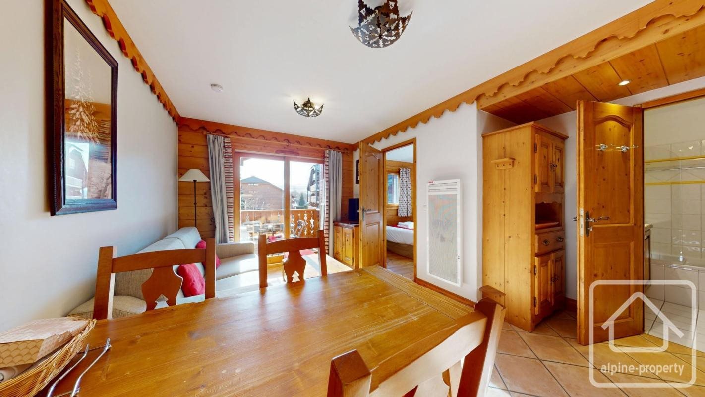 Furnished apartment under a commercial lease, with 2 bedrooms, 2 bathrooms, a cellar, a... - Vue 5