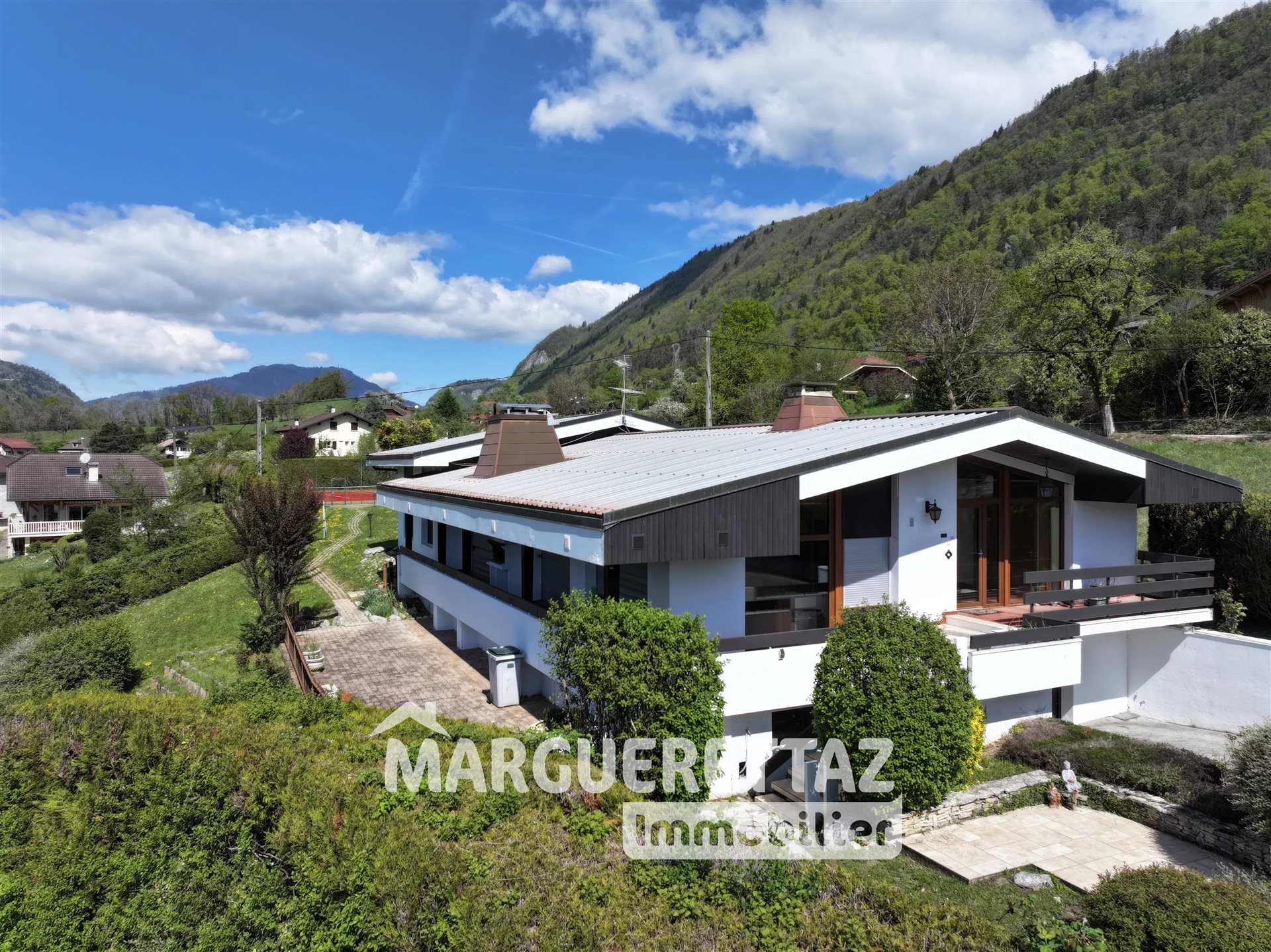 Maison à vendre, 214m², Marignier