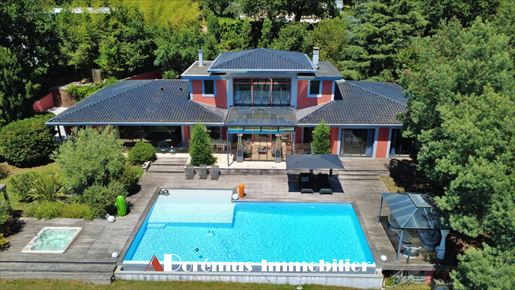 Maison 6 pièces 310 m² · à Bouliac · 310 m² · 2 080 000 €