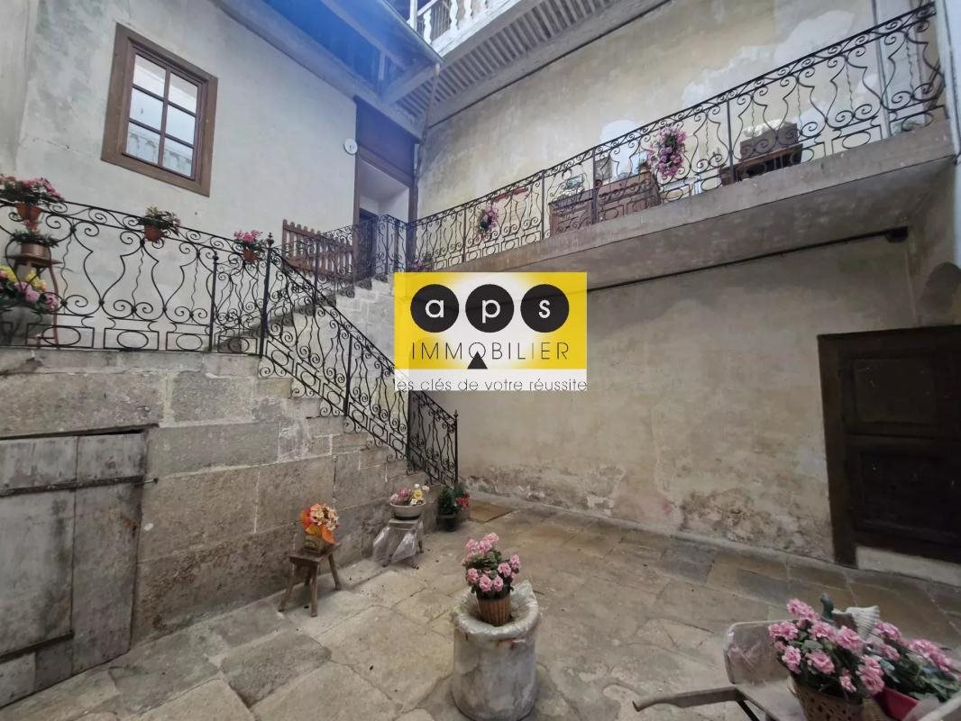 Maison à vendre, 214m², Arbois