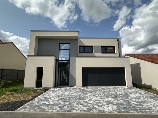 Maison 6 pièces 149 m² · à Féy · 149 m² · 410 000 €