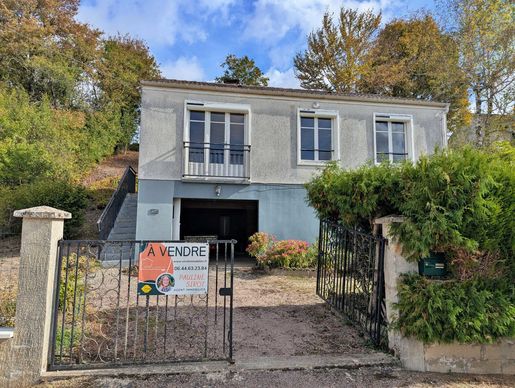 Maison 3 pièces 68 m² · à Mouffy · 68 m² · 49 000 €