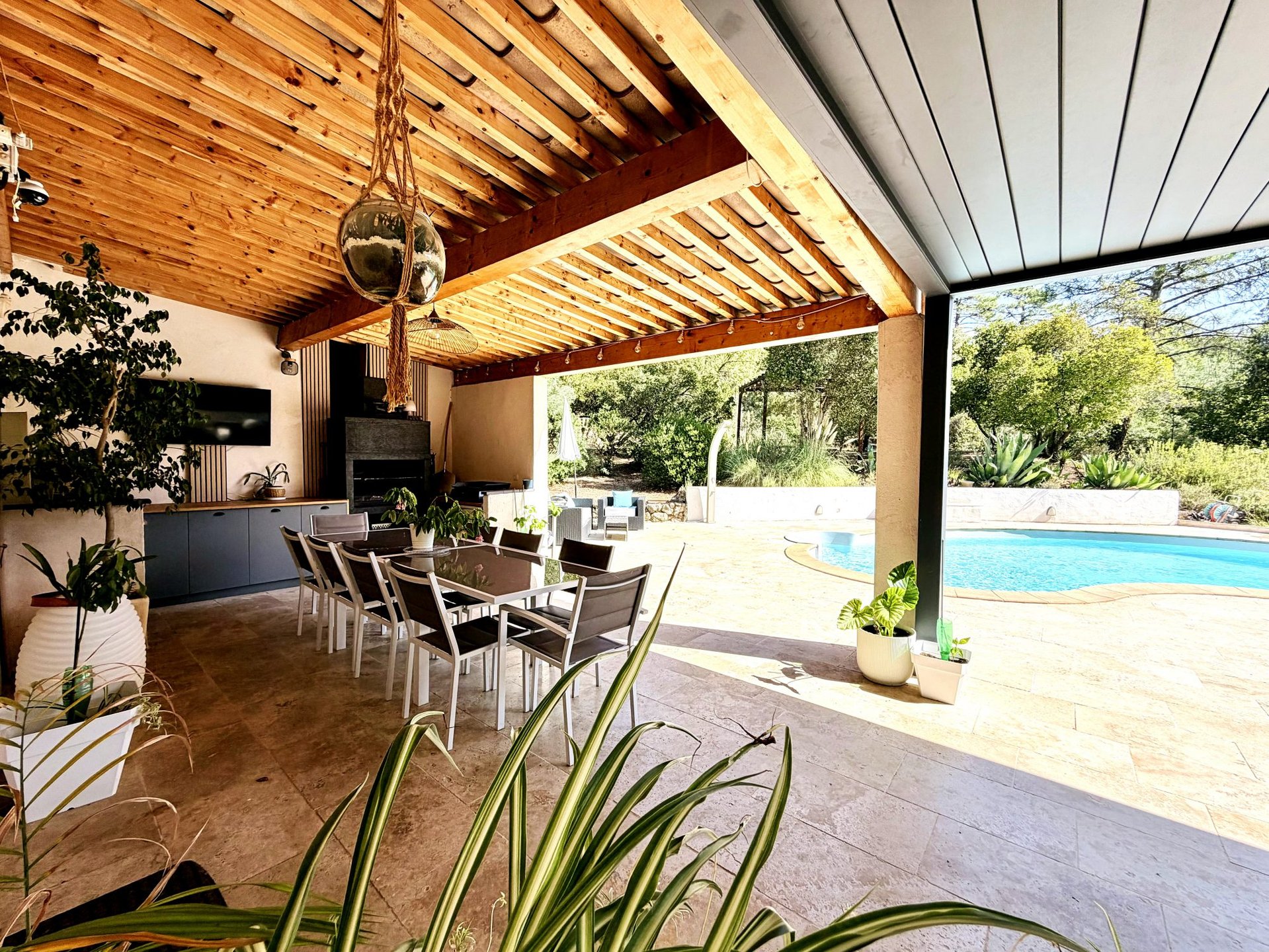 Maison à vendre, 220m², Le Muy