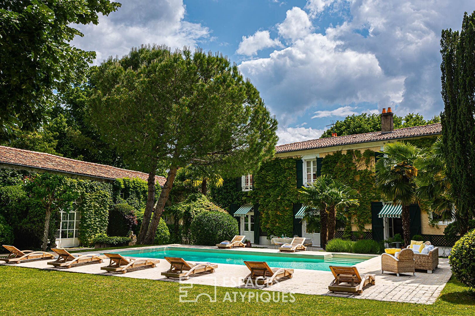 Maison à vendre, 330m², Surgères