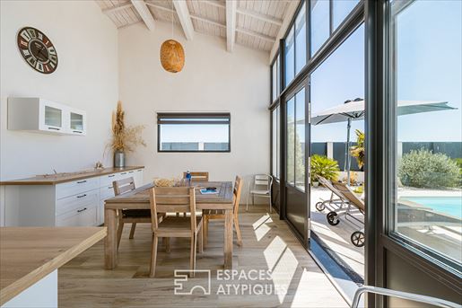 Maison 8 pièces 202 m² · à La Jarrie · 202 m² · 849 000 €