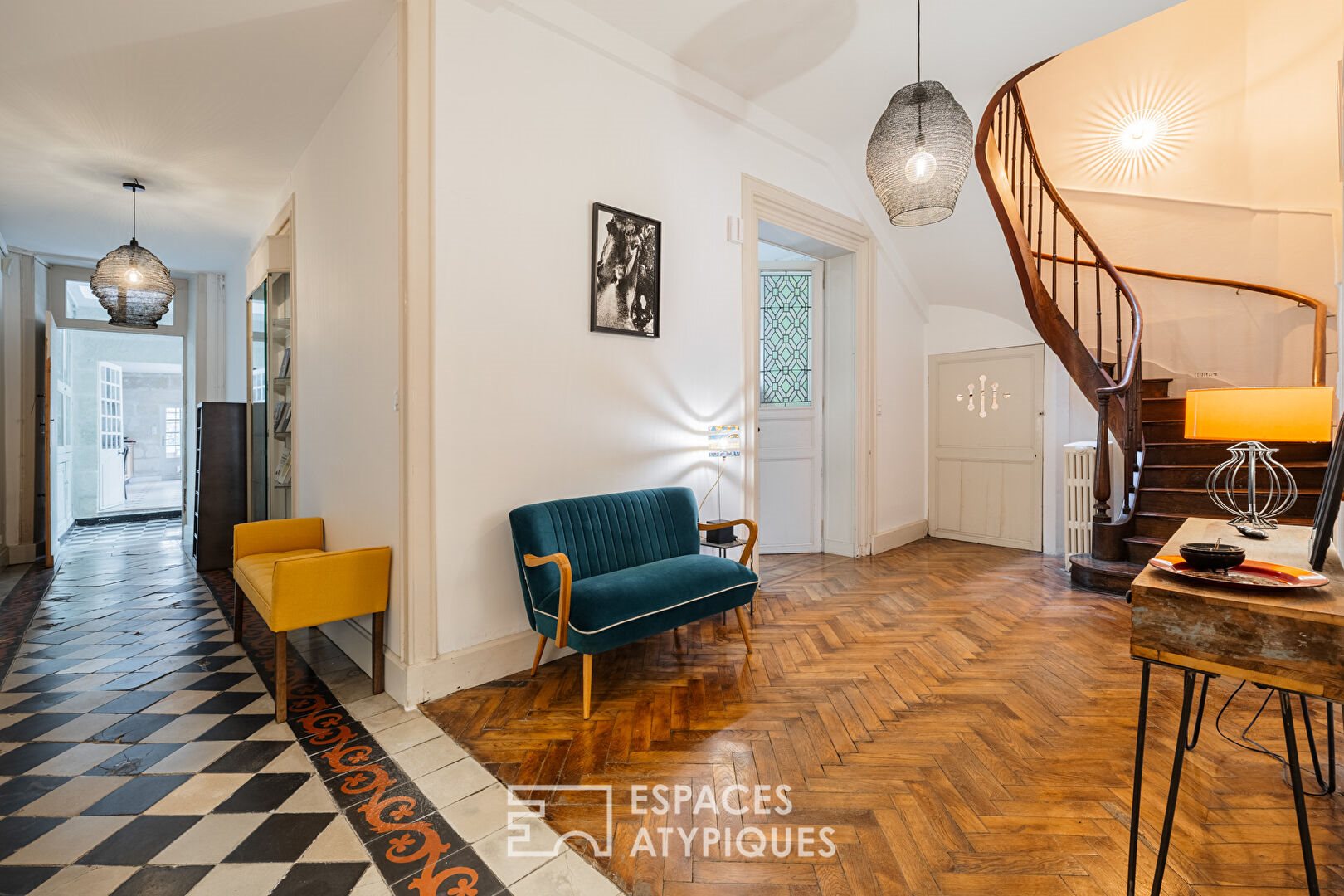Maison à vendre, 331m², Saintes