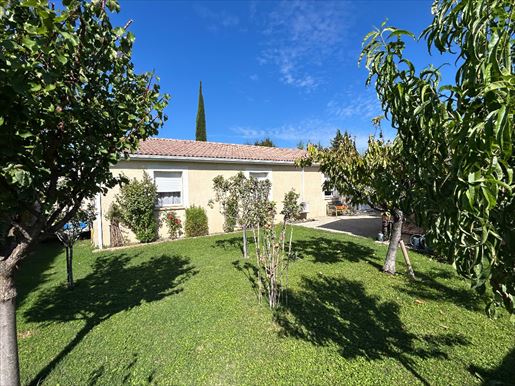 5 pièces 110 m² · à Montélimar · 110 m² · 325 000 €