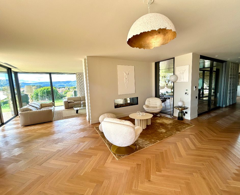 Appartement à vendre, 280m², Montélimar