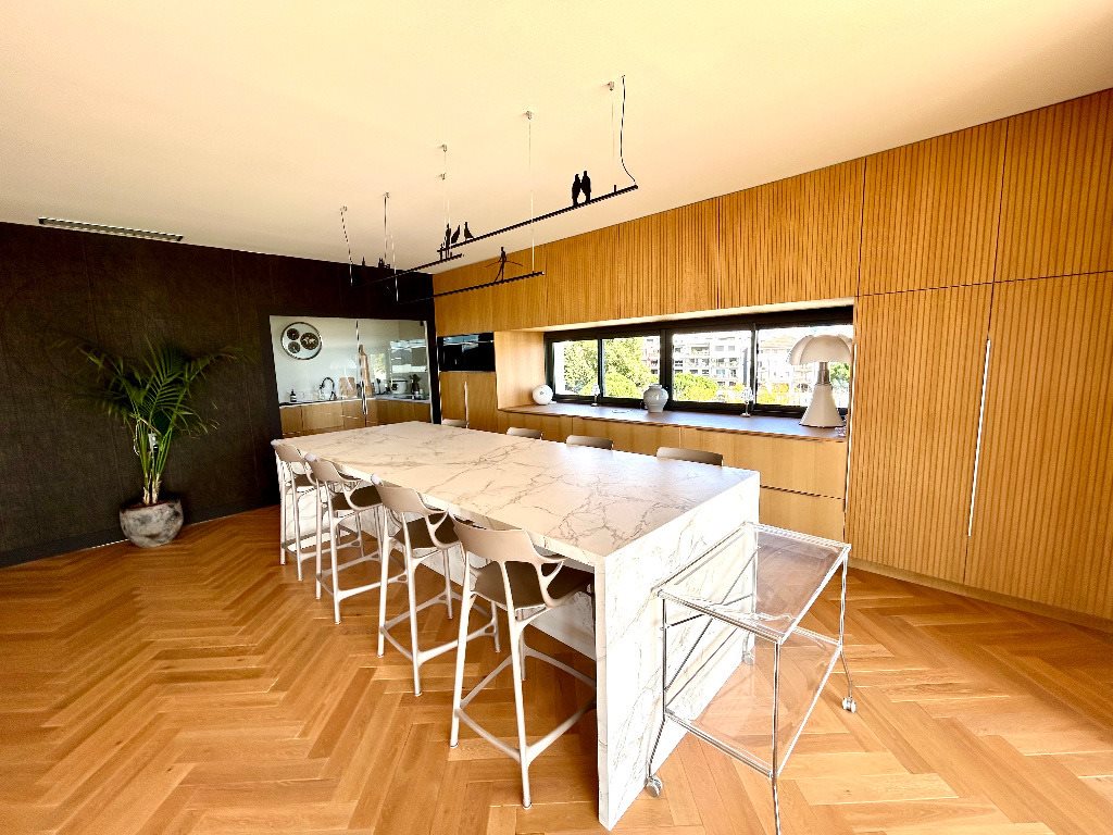 Appartement à vendre, 280m², Montélimar