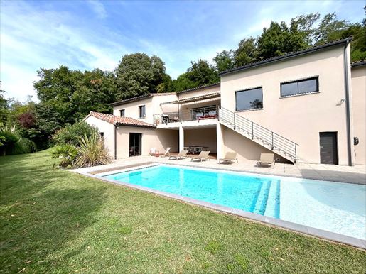 Maison 4 pièces 170 m² · à Montélimar · 170 m² · 840 000 €