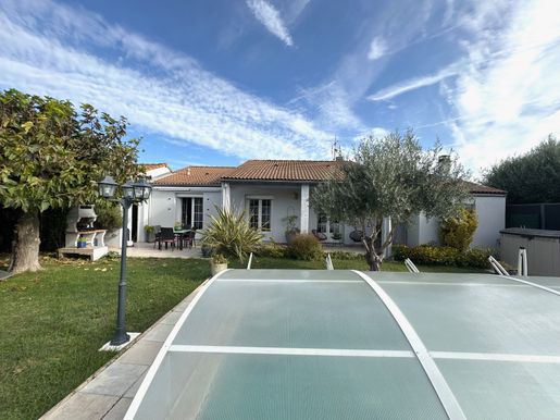 Maison 5 pièces 106 m² · à Montélimar · 106 m² · 319 000 €