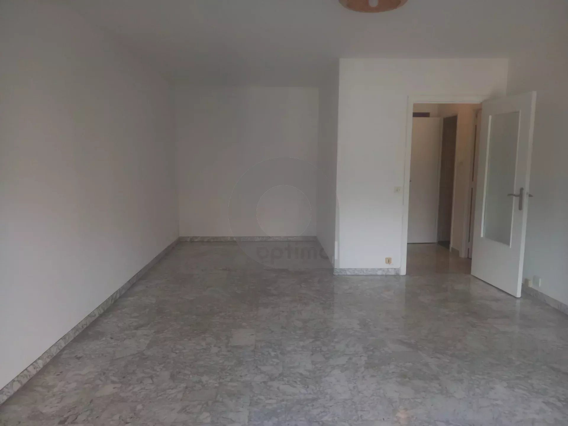 Appartement à louer, 37m², Roquebrune-Cap-Martin