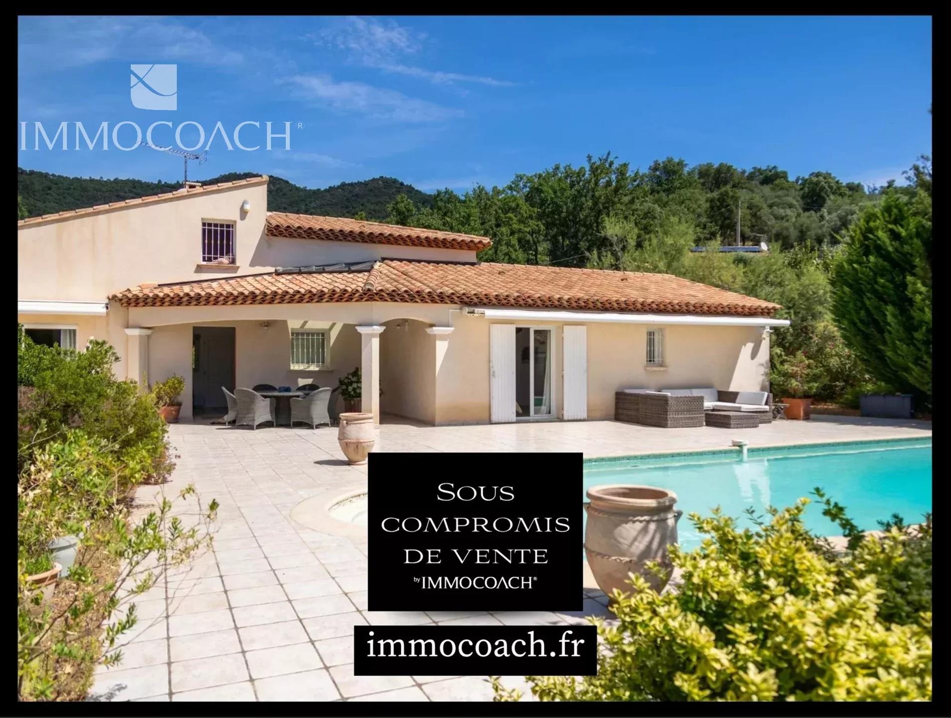 Maison à vendre, 246m², Collobrières