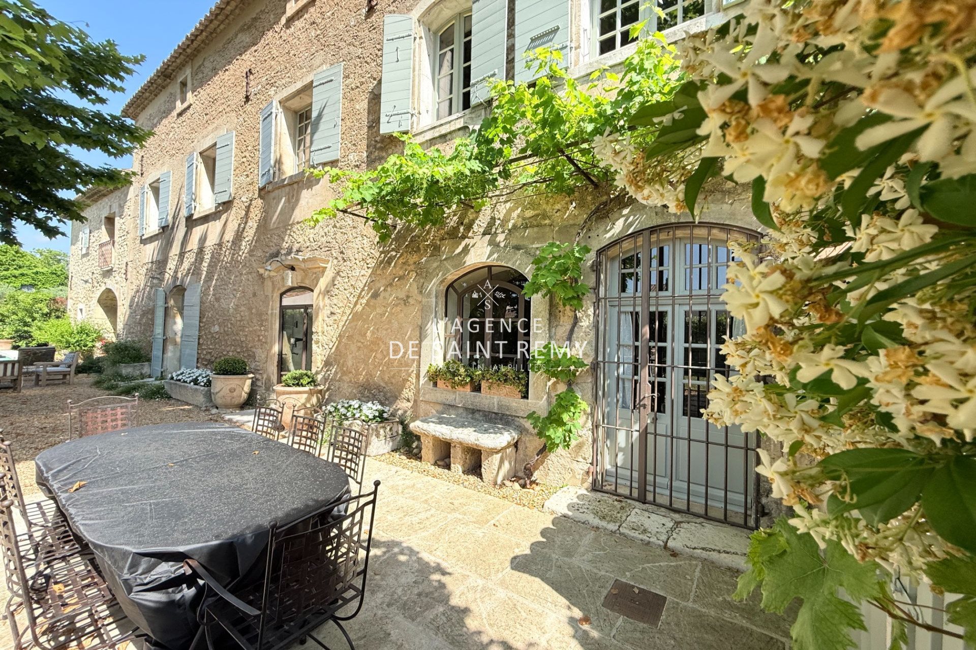 Maison à vendre, 481m², Paradou