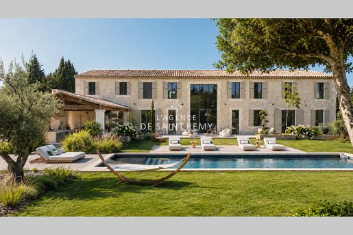Maison 7 pièces 480 m² · à Saint-Rémy-de-Provence · 480 m² · 4 935 000 €