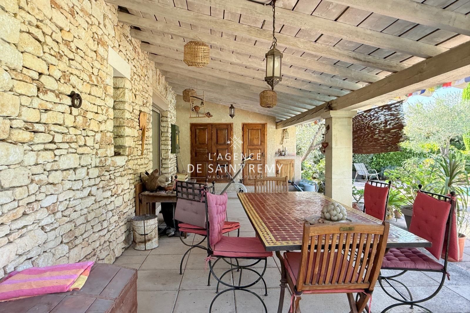 Maison à vendre, 81m², Eyragues