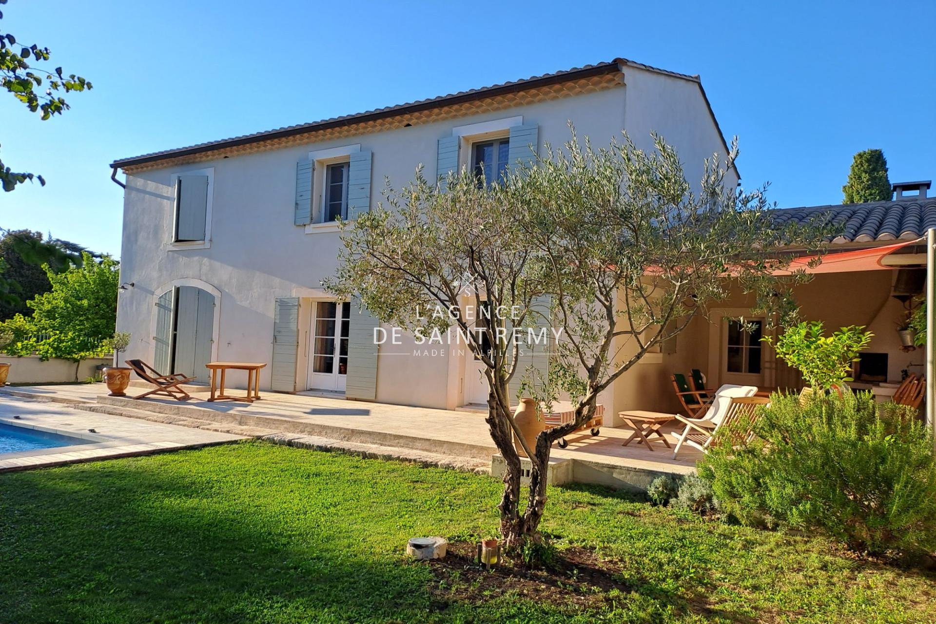 Maison à vendre, 155m², Saint-Rémy-de-Provence