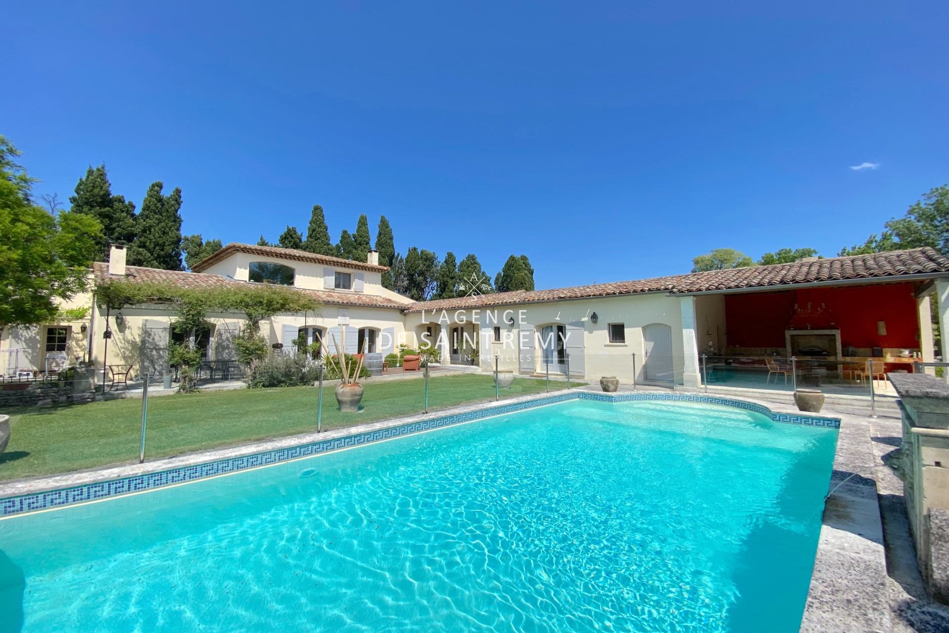 Maison à vendre, 268m², Saint-Rémy-de-Provence