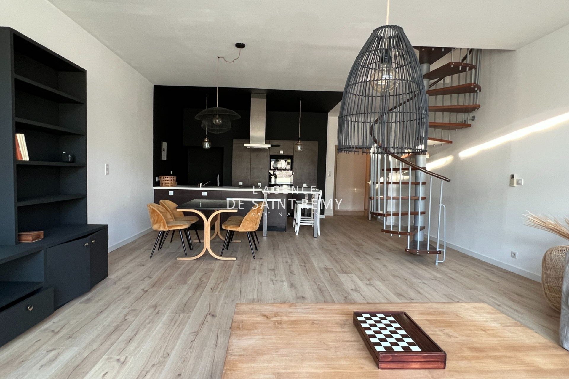 Appartement à vendre, 91m², Saint-Rémy-de-Provence