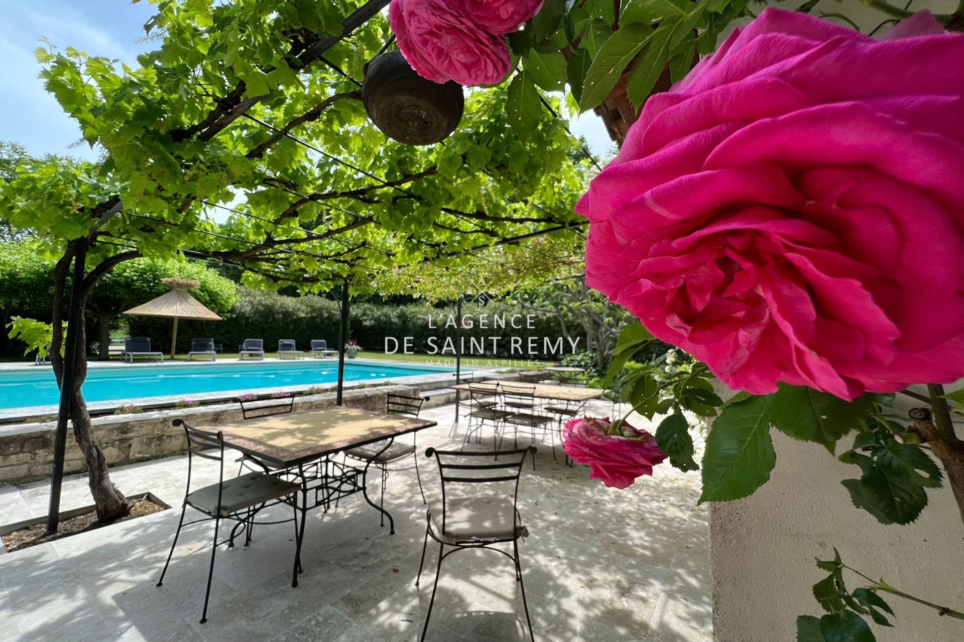 Maison à vendre, 480m², Saint-Rémy-de-Provence