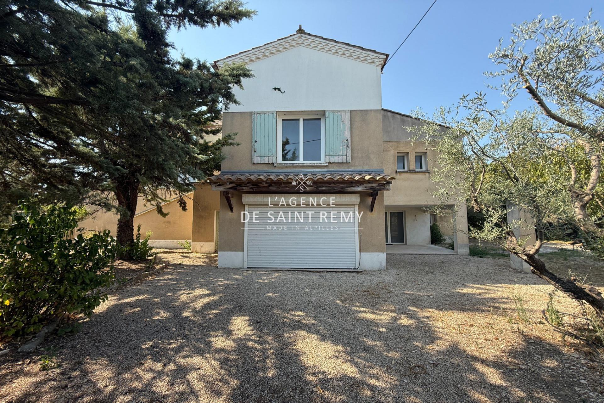 Maison à vendre, 120m², Saint-Rémy-de-Provence