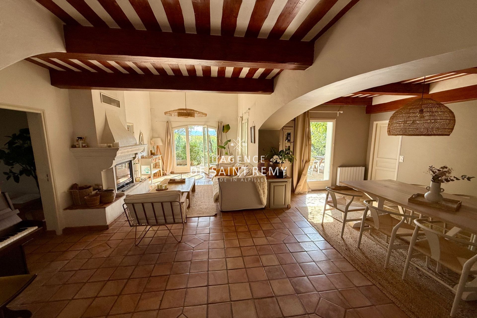 Maison à vendre, 197m², Eyragues