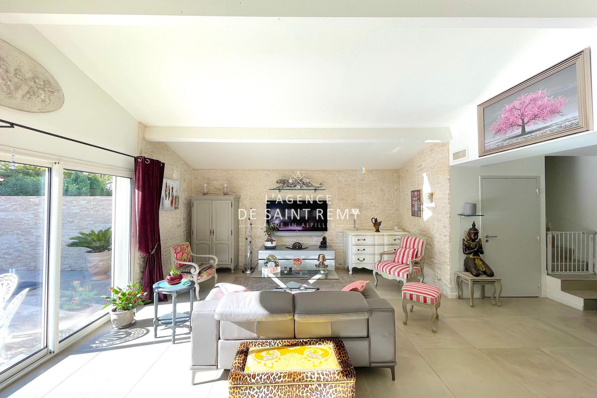 Maison à vendre, 104m², Saint-Rémy-de-Provence