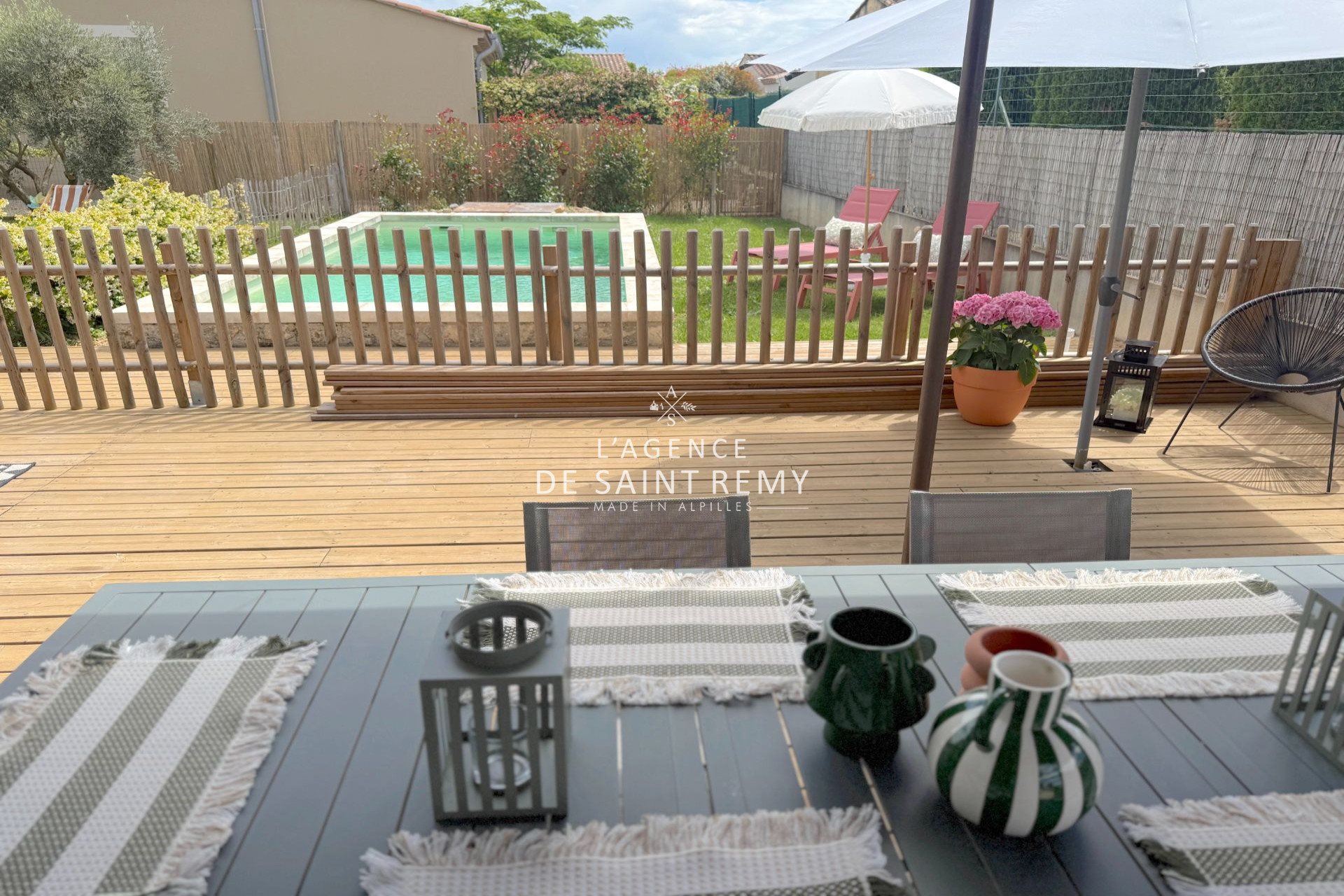 Maison à vendre, 100m², Mollégès