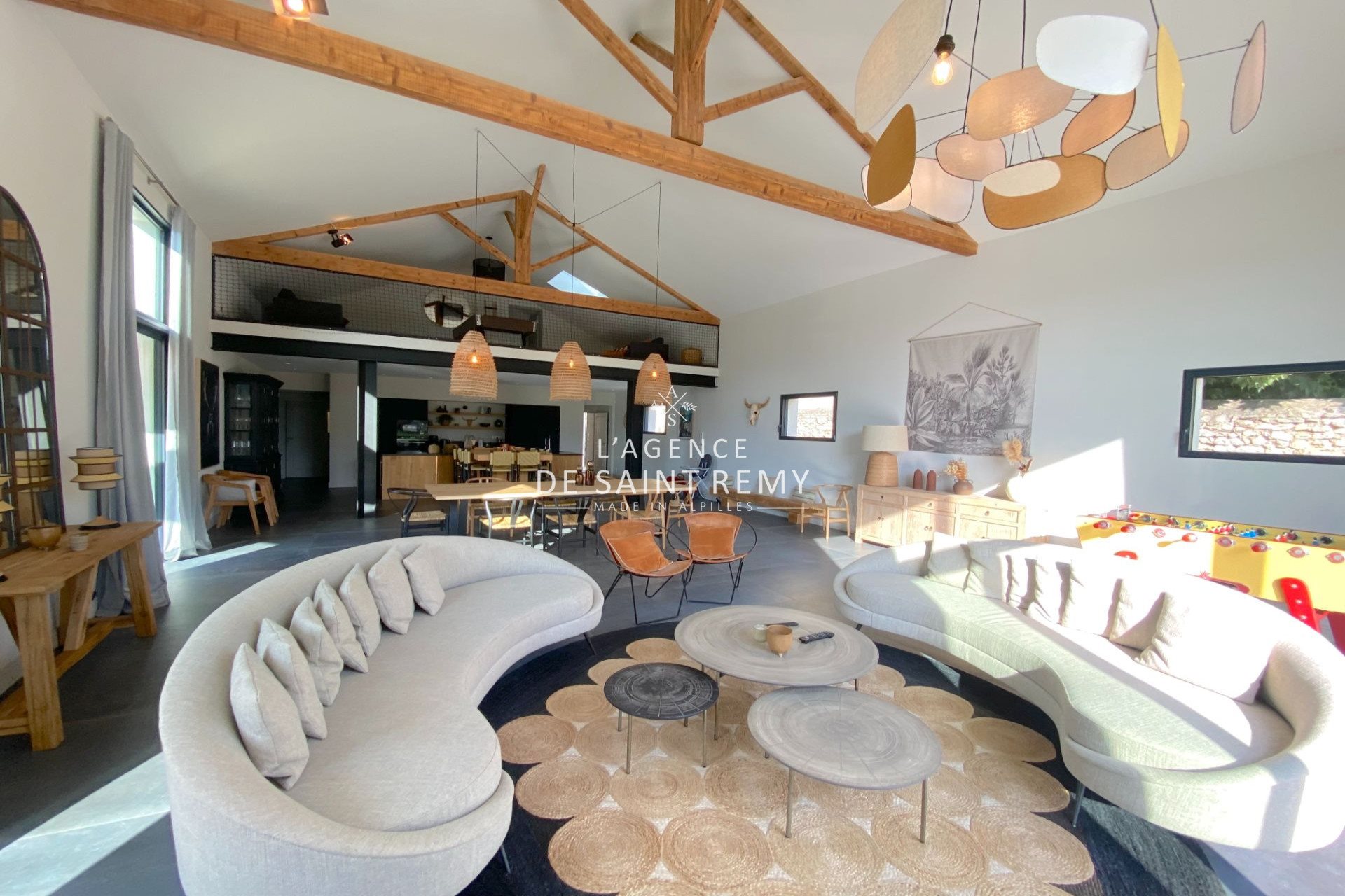 Maison à vendre, 360m², Saint-Rémy-de-Provence