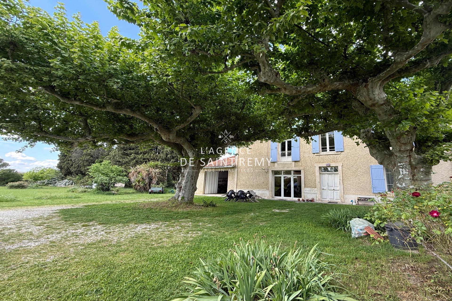 Maison à vendre, 234m², Eyragues