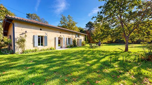 Maison 6 pièces 170 m² · à Préchac · 170 m² · 449 000 €