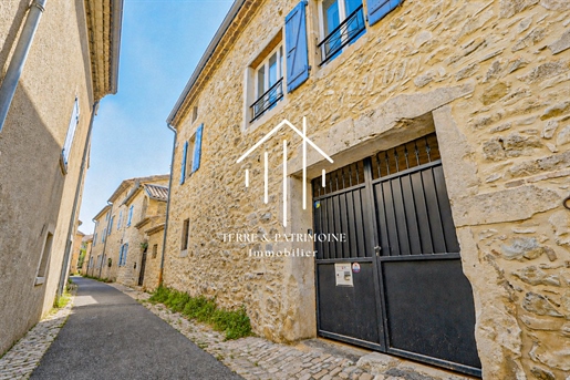 Maison 7 pièces 163 m² · à Saint-Remèze · 163 m² · 266 000 €