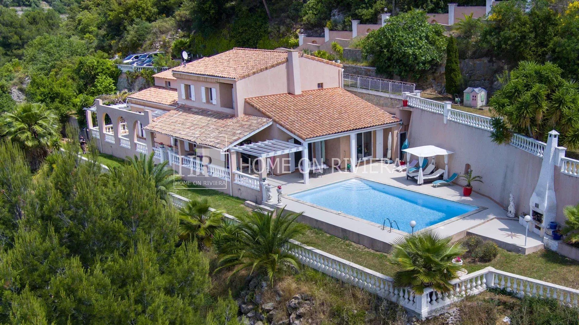 Maison à vendre, 256m², Aspremont