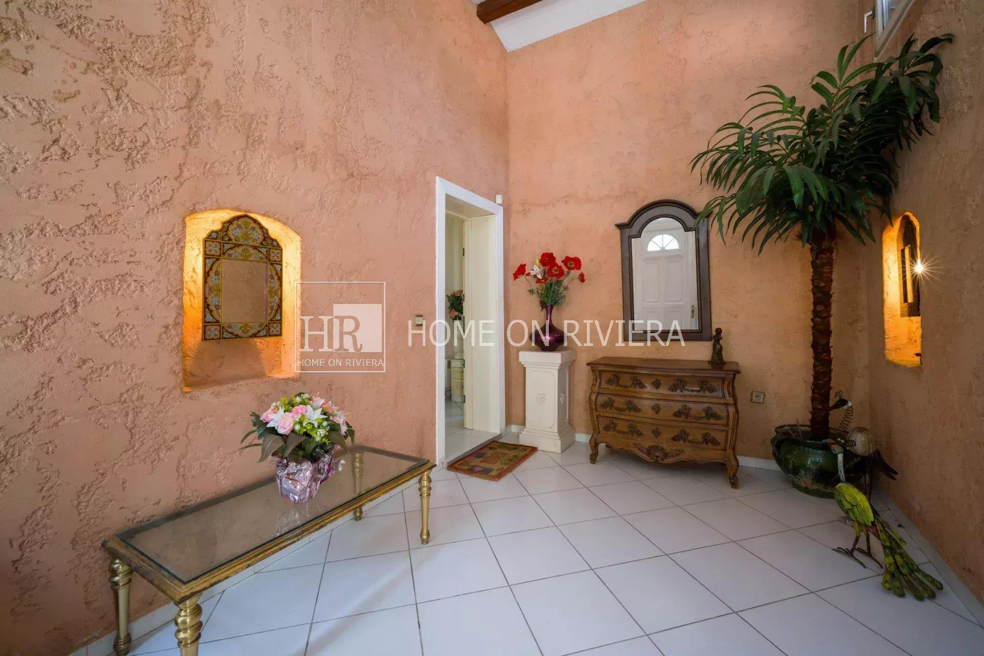 Maison à vendre, 256m², Aspremont