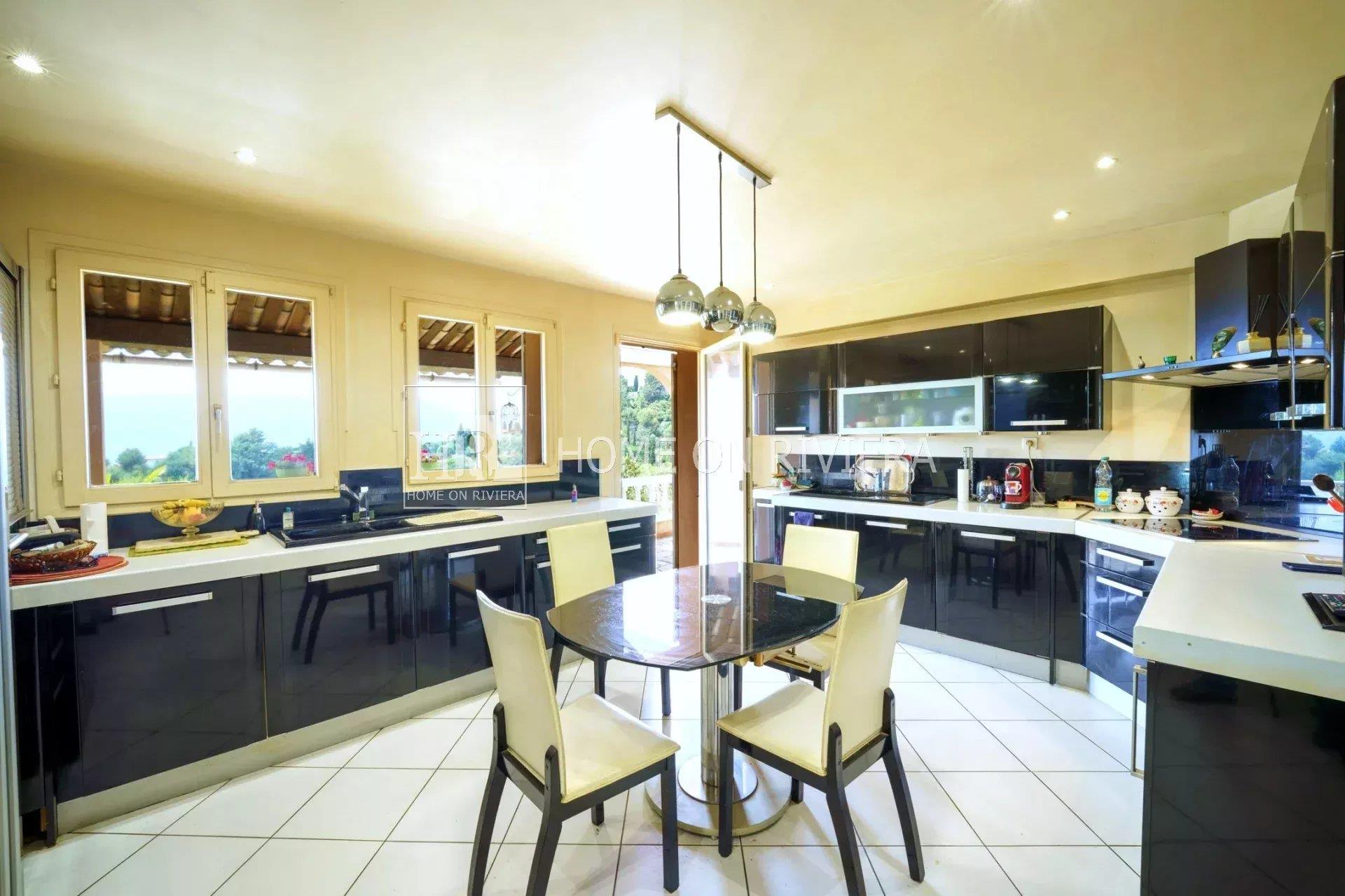 Maison à vendre, 256m², Aspremont