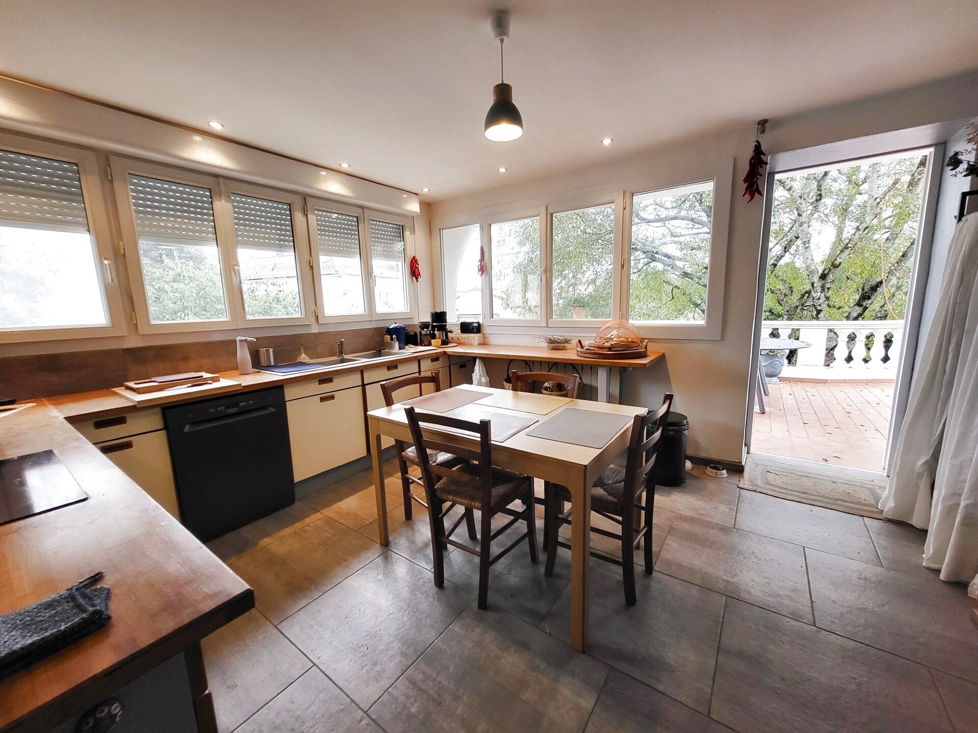 Maison à vendre, 180m², Sauve